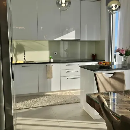 Apartment Luxury With Sea View